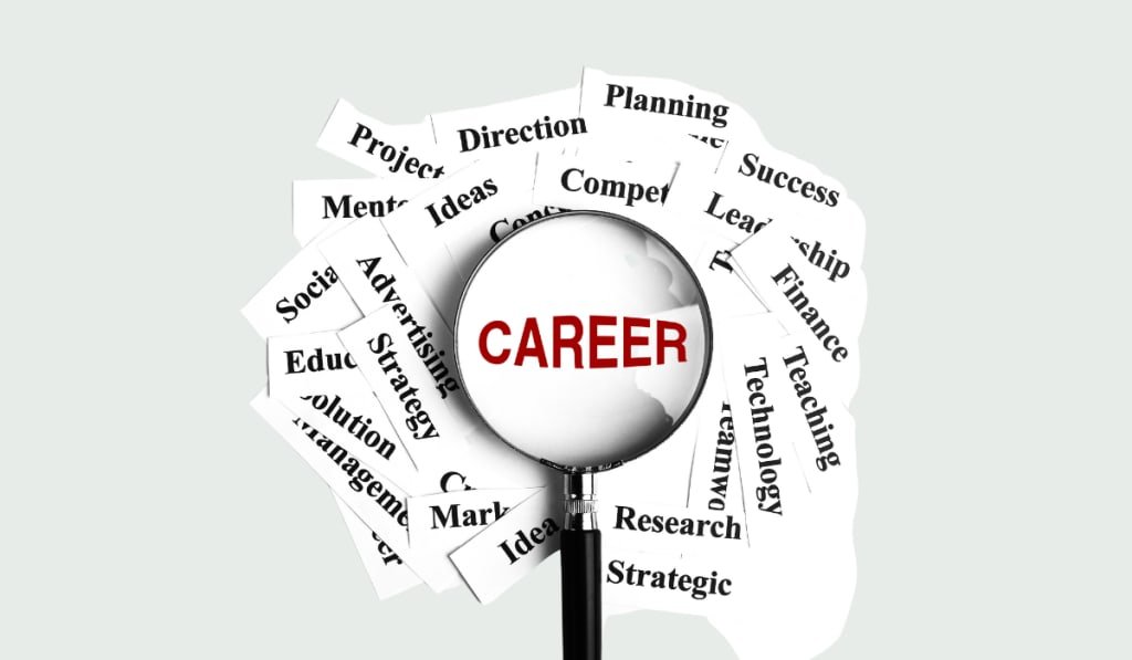 Choosing the Right Service is Crucial for Career Success in 2025