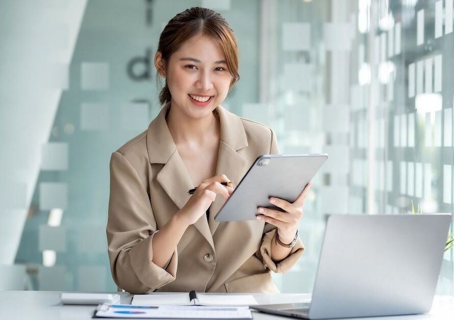 Why Choosing the Top Cover Letter Service is a Smart Career Move